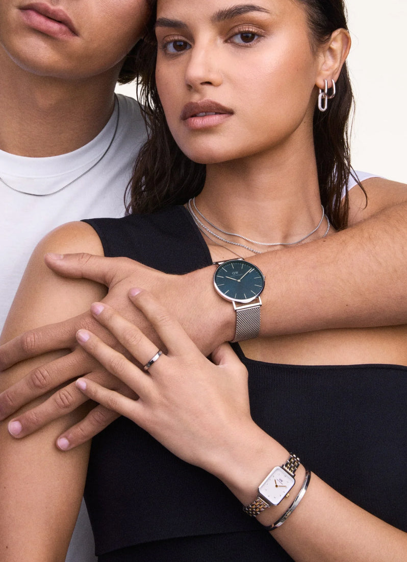 Daniel Wellington Classic Cuff Silver Large - DW00400002 - Style