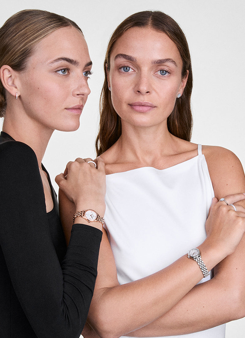 Jam Tangan Daniel Wellington Ophelia Mini Beans Link White Silver (25.5x22) DW00100808