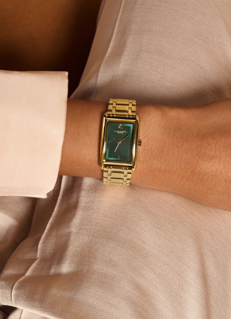 Jam Tangan Olivia Burton Jam Tangan Olivia Burton Tank Forest Green Sunray Inner Frame & Powdered Centre Etched Dial GP 30 x 21mm - 24000195