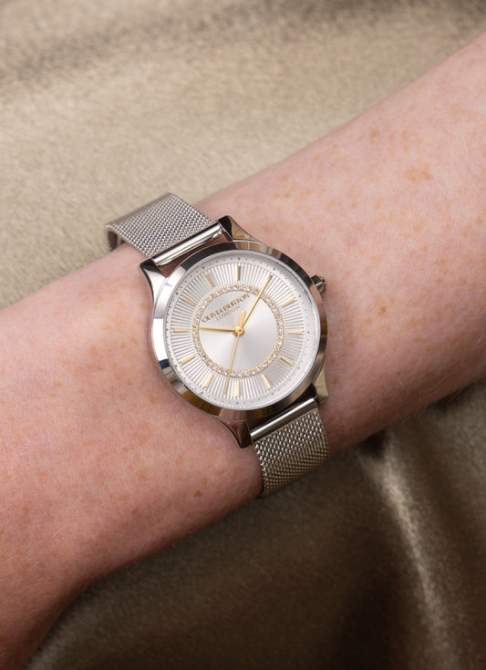 Jam Tangan Olivia Burton Signature Sunburst Texture Silver White Sunray Dial with SS 30mm - 24000212