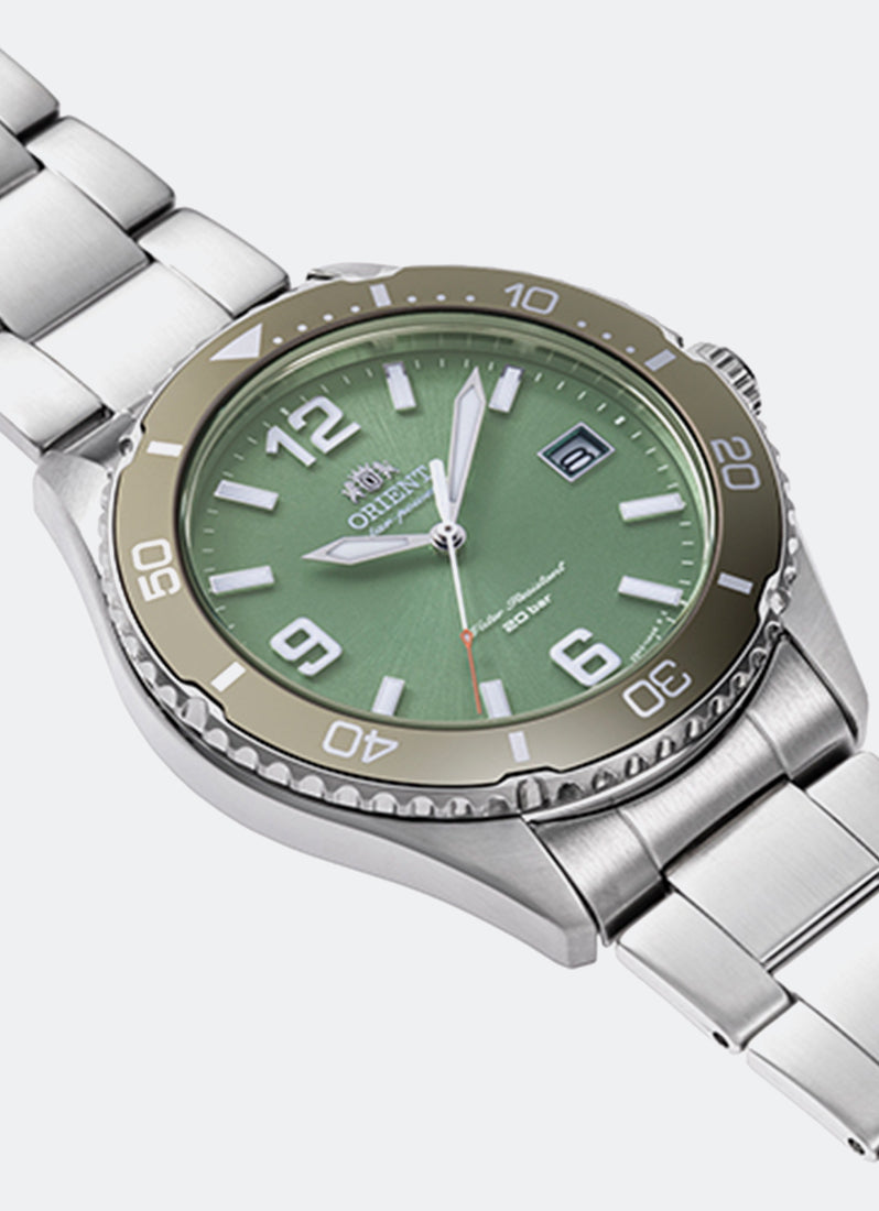 Jam Tangan Orient Sports Quartz Green Dial Metal 39.9mm RA-WJ0001E