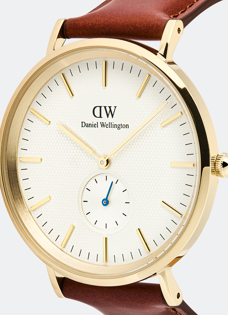 Daniel Wellington Classic 40 Off-White Multi-Eye St. Mawes Sunray Gold Close Up