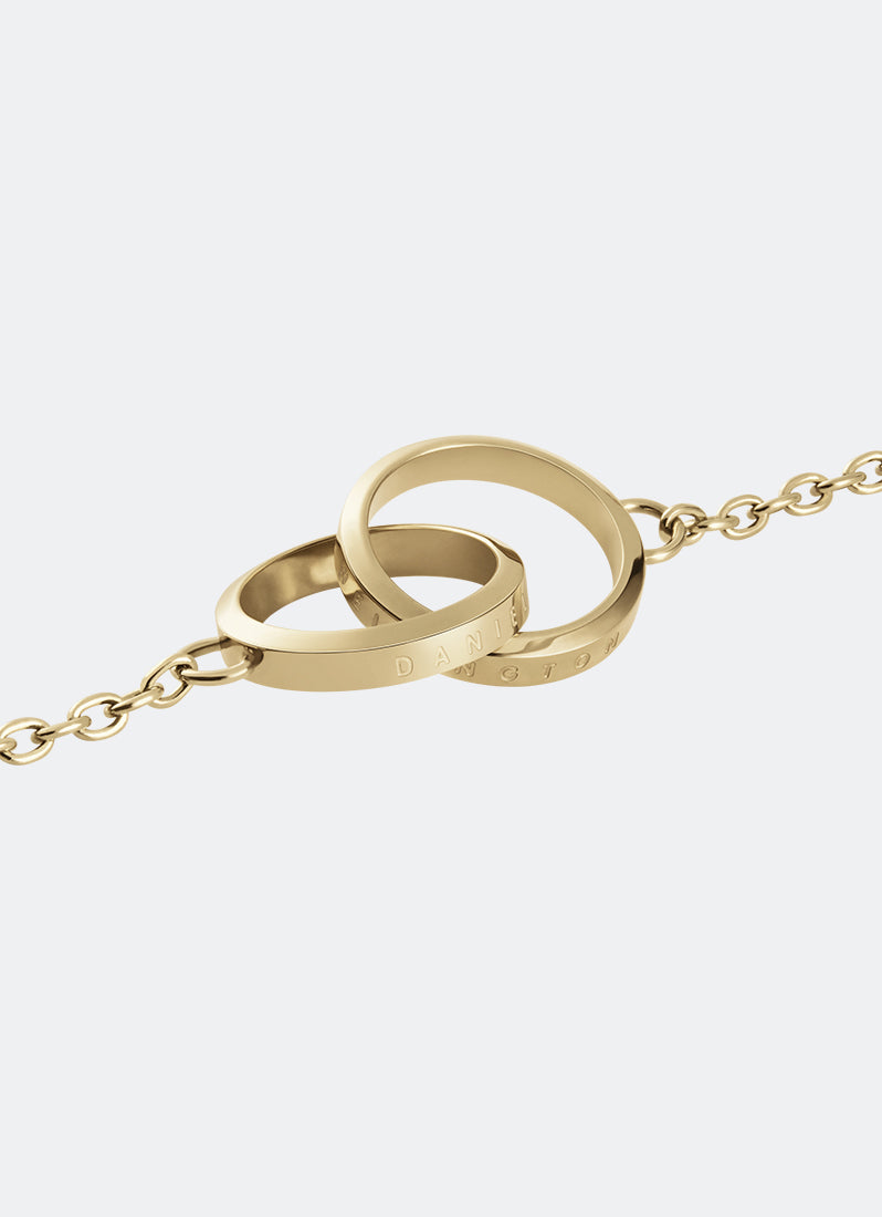 Daniel Wellington Elan Unity Necklace Gold Pendant Detail