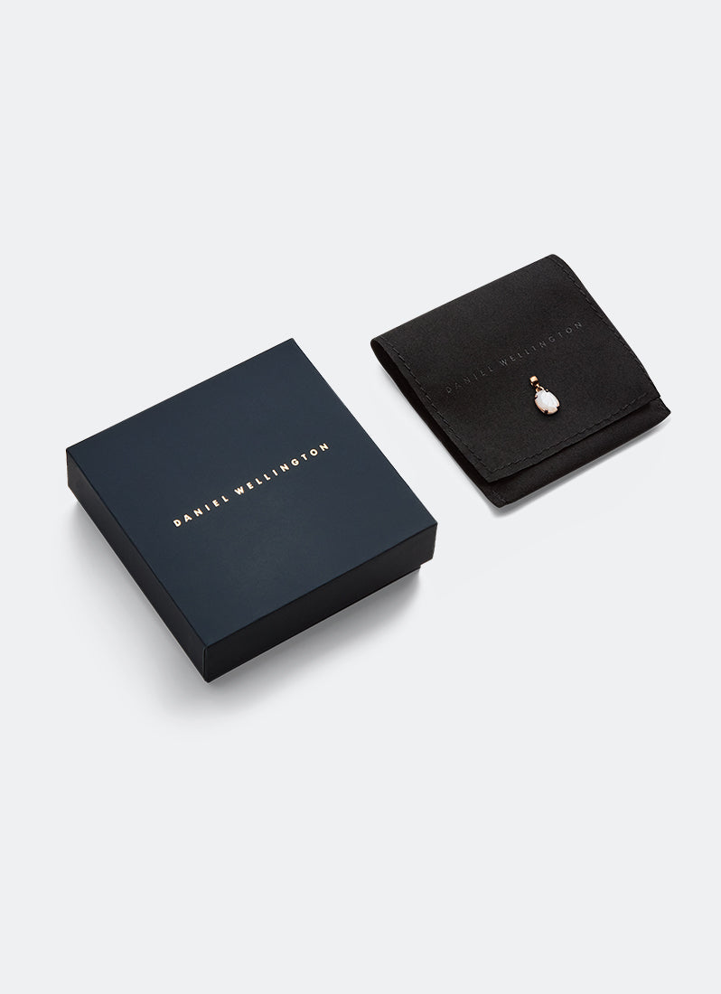 Charm Oval Mother of Pearl Rose Gold - DW00401460