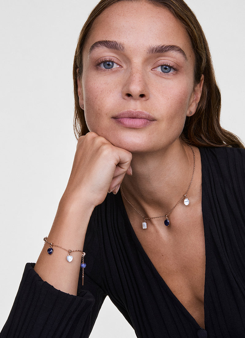 Charm Oval Mother of Pearl Rose Gold - DW00401460