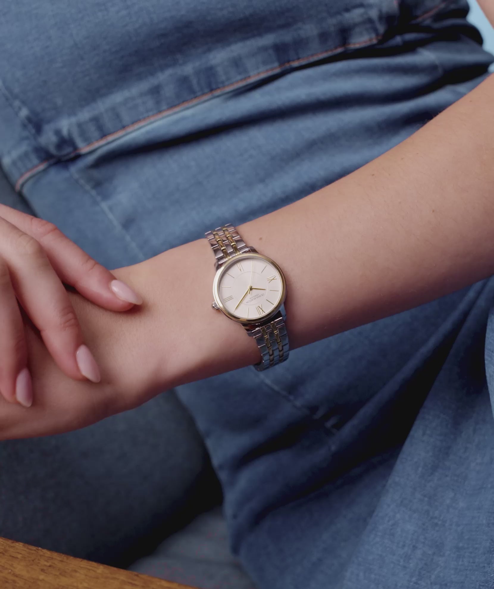 Translation missing: id.accessibility.load_video