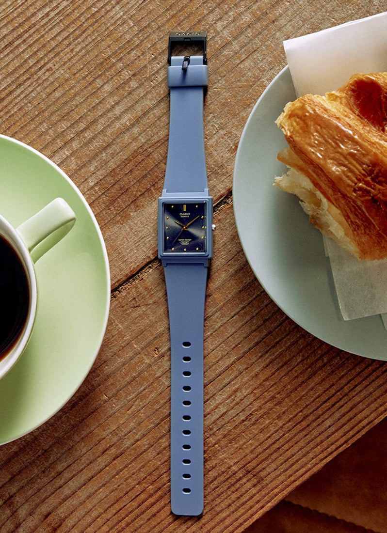 Casio Analog Black Dial Black Resin Strap 26.5mm Men MQ-38UC-2A2DF