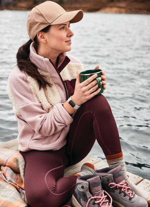 Fitbit Charge 5 Lunar White / Softgold Stainless Steel